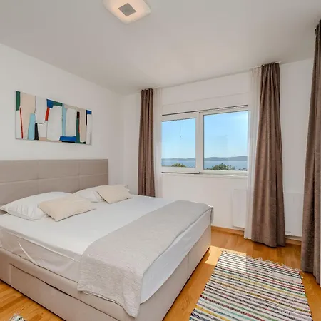 New Luxury Via *