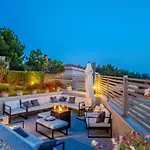 Vila New Luxury 