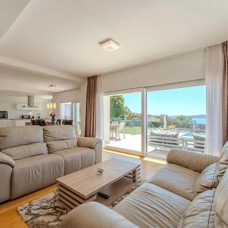 Villa New Luxury 